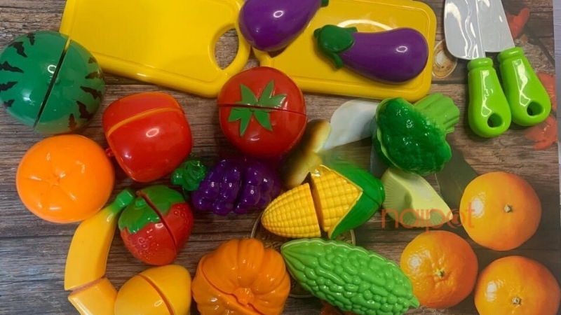 Bộ đồ chơi nhà bếp cắt rau củ là gì? 