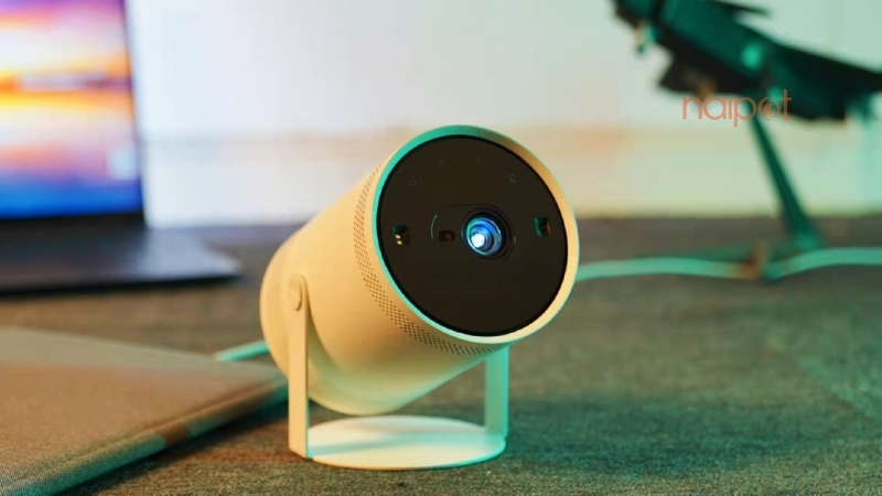 Lợi ích khi sở hữu máy chiếu mini Trung Quốc 