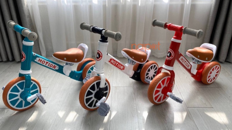 Motion - Thương hiệu xe chòi chân Trung Quốc