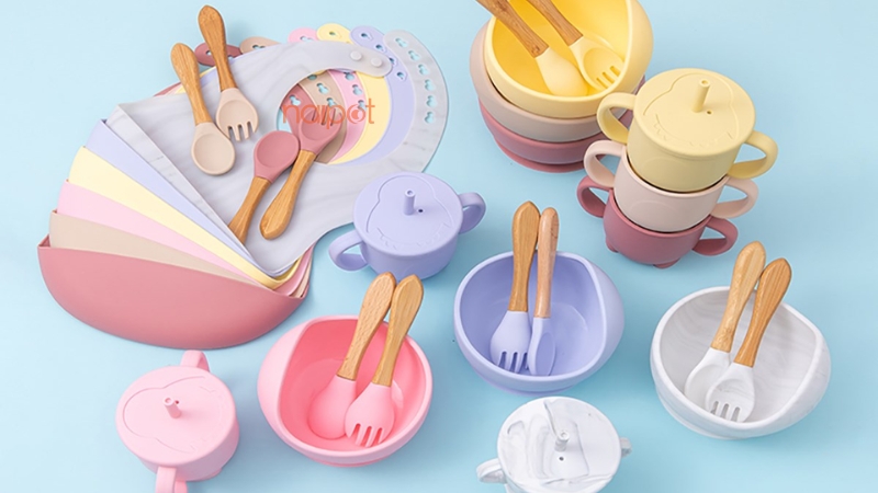 Đồ dùng cho bé Trung Quốc tập ăn  Đồ dùng cho bé Trung Quốc tập ăn