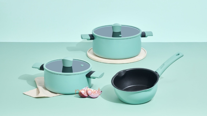 Chảo và nồi chống dính 