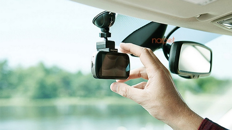 Tại sao nên lắp camera hành trình? Tại sao nên lắp camera hành trình?